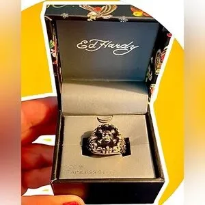 Ed Hardy | Accessories | Ed Hardy Stainlesssteel Love Kills Skull Ring ...